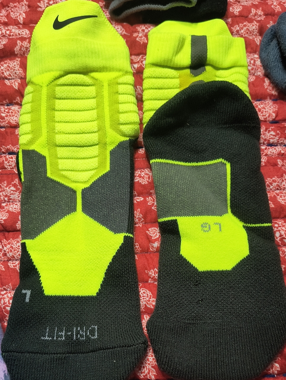 Nike Men’s Dri-FIT Athletic Crew Socks in Volt and Black